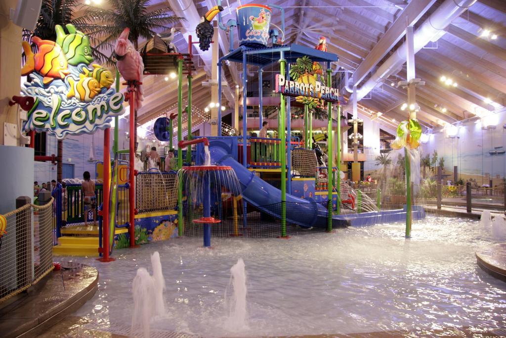 Holiday Inn Fitchburg-Waterpark Faciliteiten foto